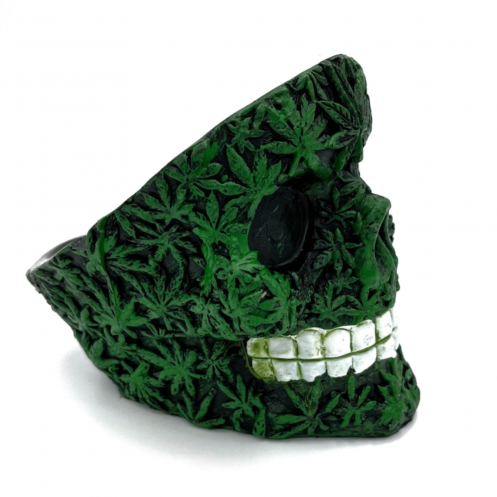 https://wegetrading.com/images/product/AT04-Resin-Weed-Skull-Ashtrays-Green-1.JPG